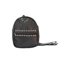 MOCHILA CON TACHAS Y CORREA SUBLIMADA.