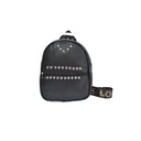 MOCHILA CON TACHAS Y CORREA SUBLIMADA.