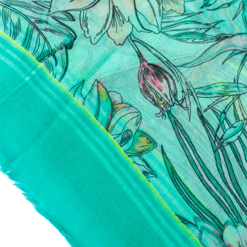 [19585] CHALINA FLORES Y GUARDAS 130X130CM