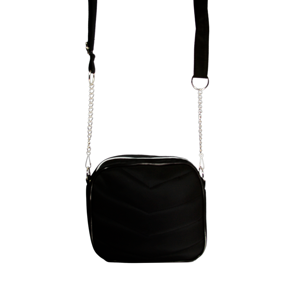 CARTERA MATELASE CON CADENA