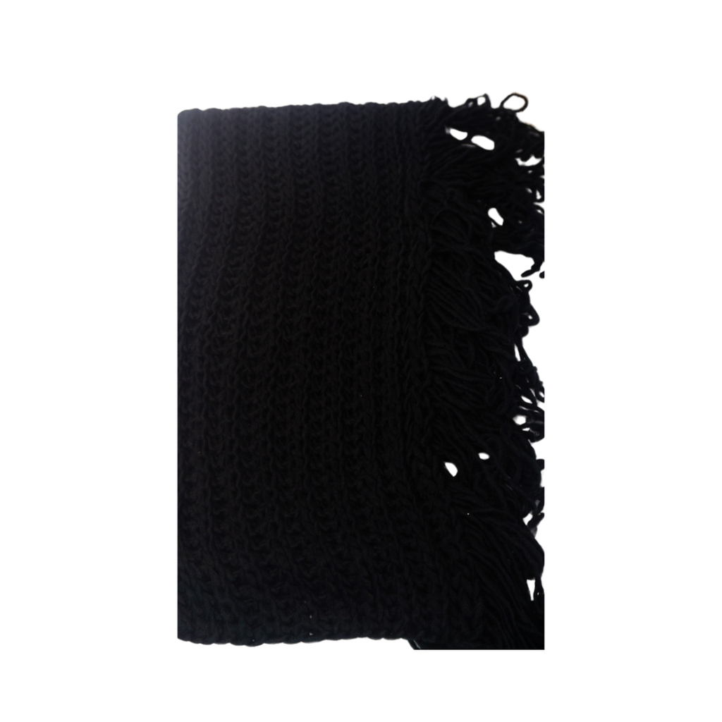 BUFANDA DE LANA TEJIDA CON FLECOS