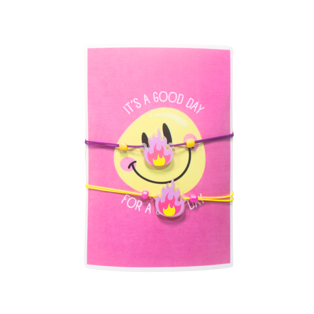 PULSERA PARA COMPARTIR DIJES SURTIDOS