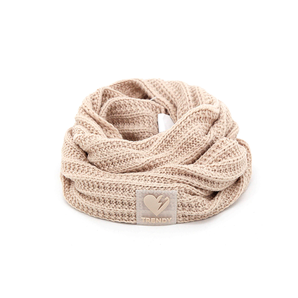 CUELLO INFINITO APLIQUE FRONTAL TRENDY