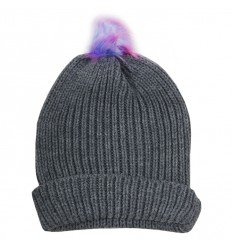 GORRO CON POMPON