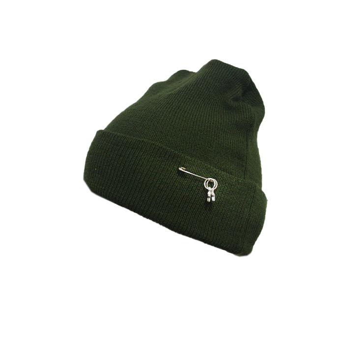 GORRO ROCKY ALFILER CON DIJE