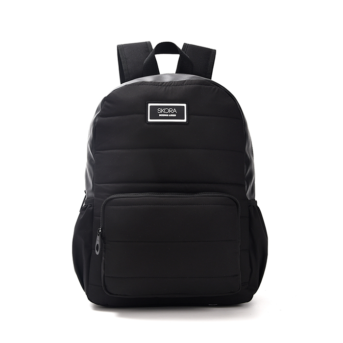 MOCHILA 17" ULTRA MATELASSE