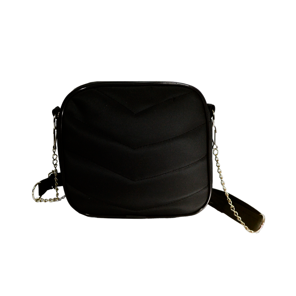 CARTERA MATELASE CON CADENA