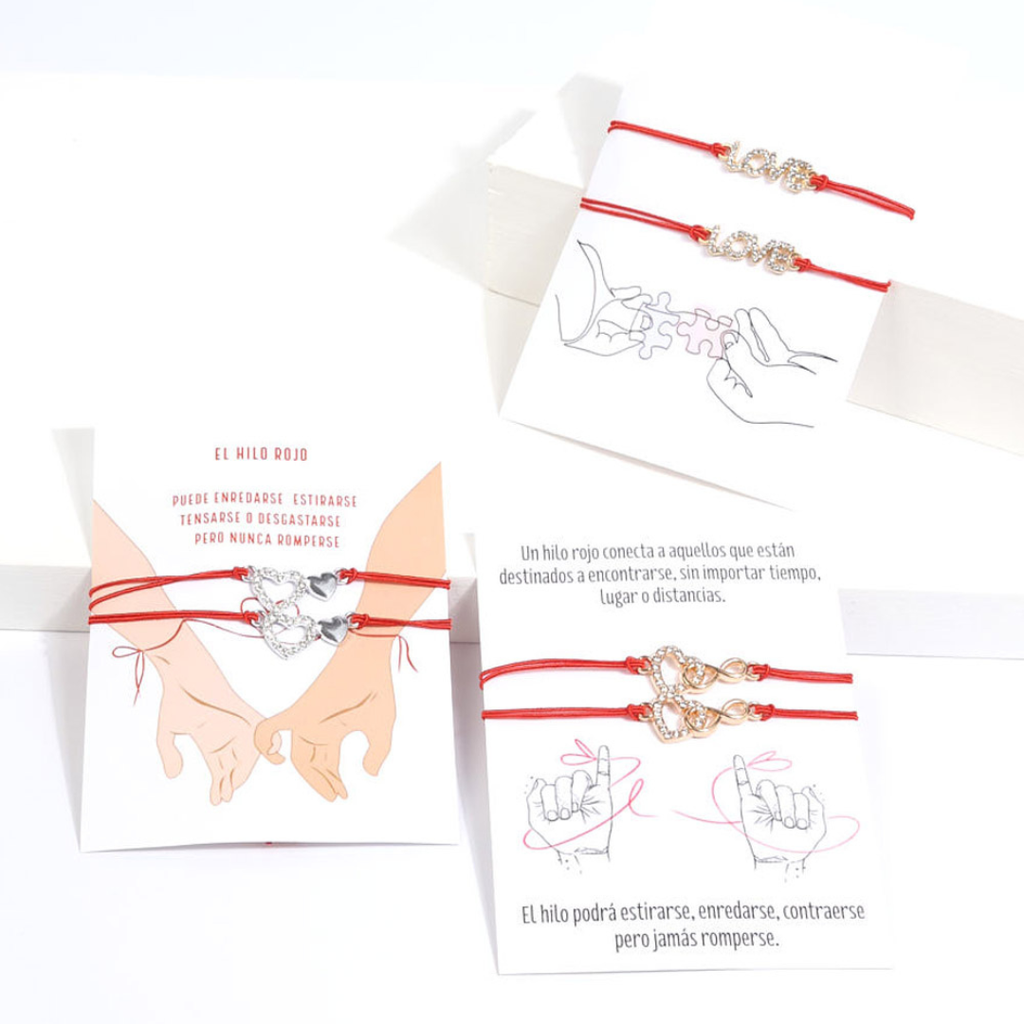 PULSERA DE HILO CON DIJE -  MODELOS SURTIDOS