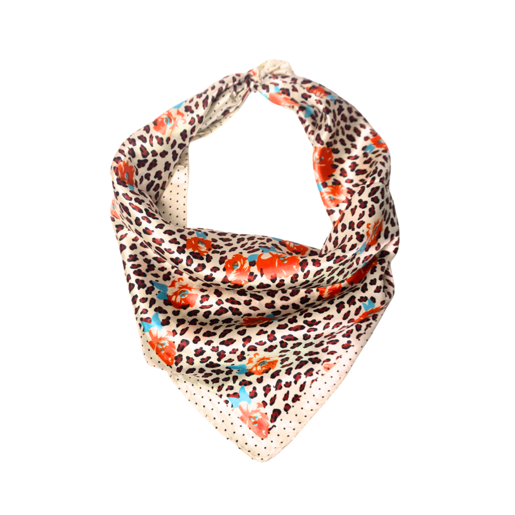 PAÑUELO DE SEDA DISEÑOS VARIOS 60X60