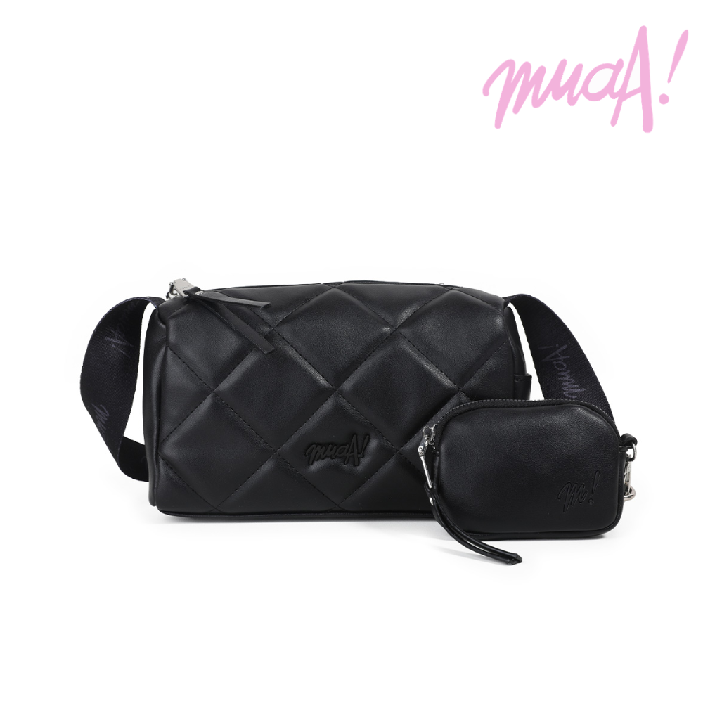 CARTERA CON RELIEVE + POUCH MUAA